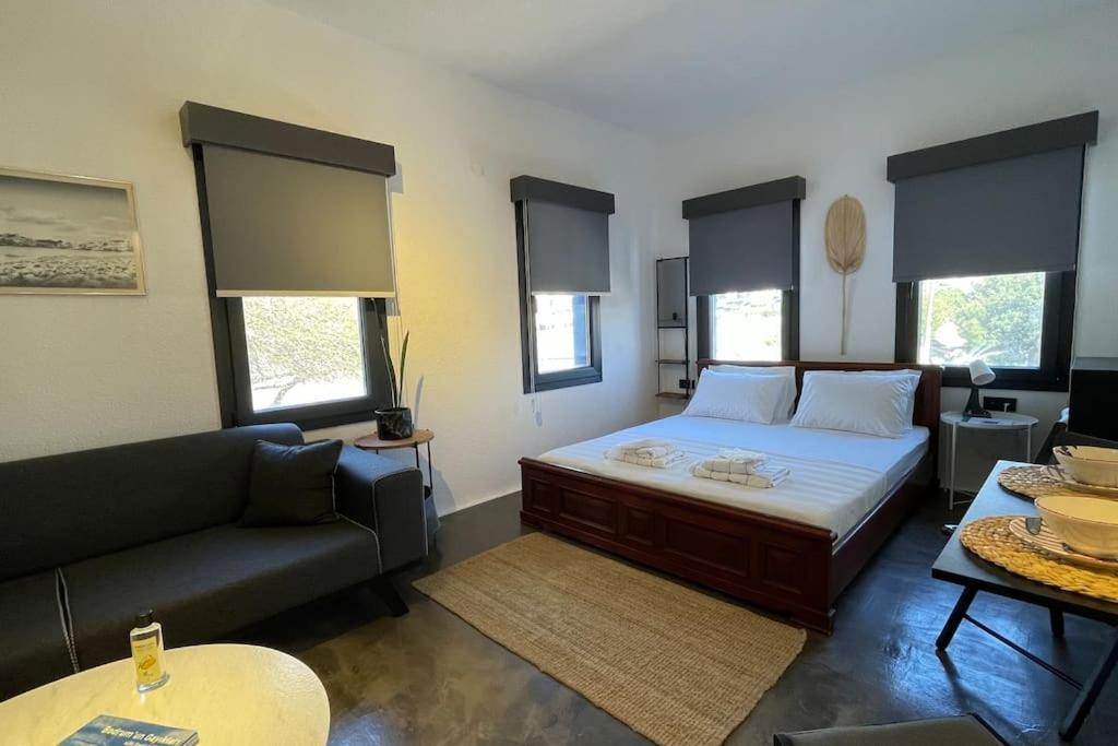 K Studio Apartment Bodrum Luaran gambar